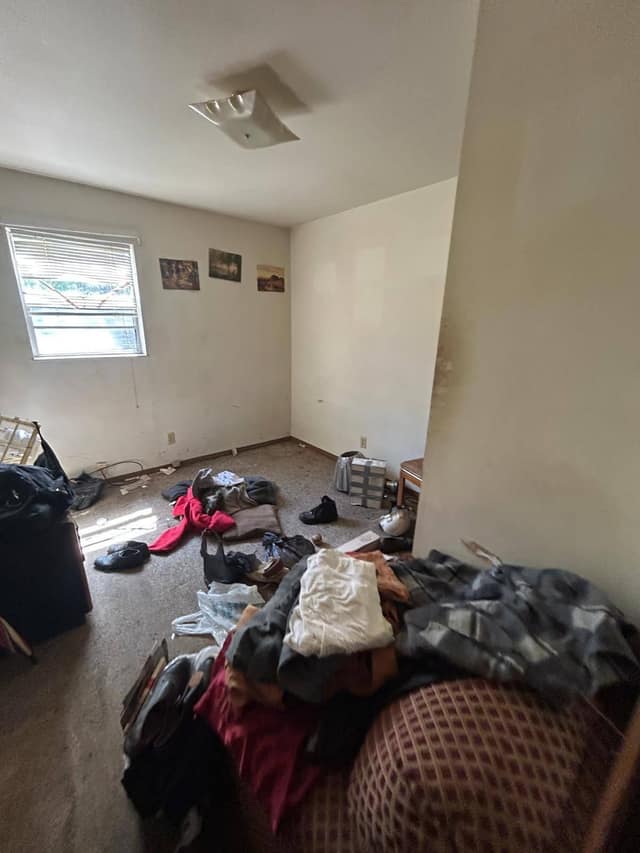 59 Jarvis Pl photo 3