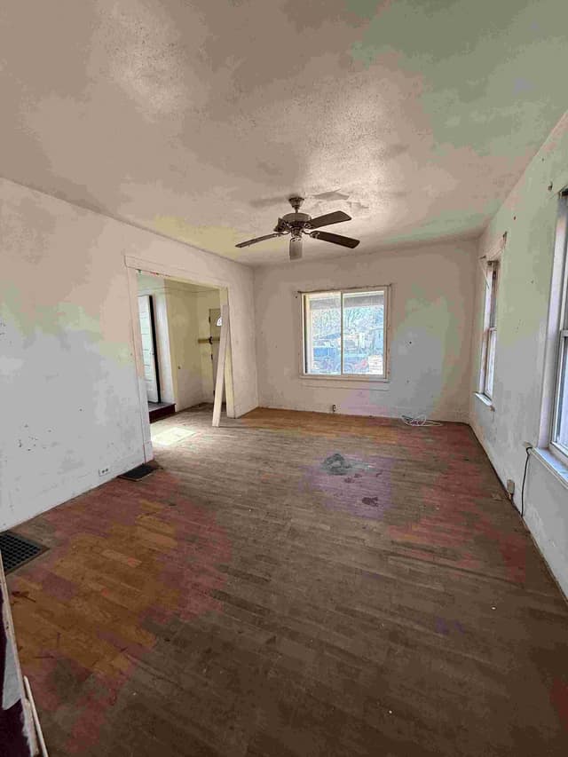 1908 N Union St photo 5