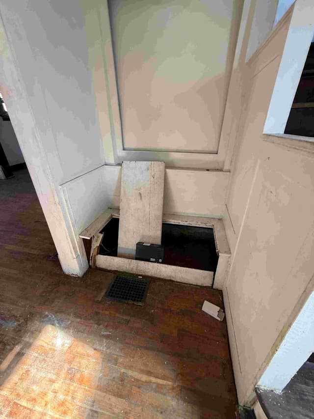 1908 N Union St photo 9