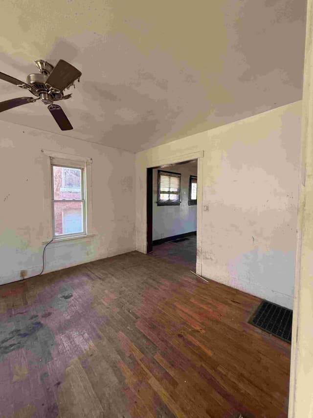 1908 N Union St photo 10