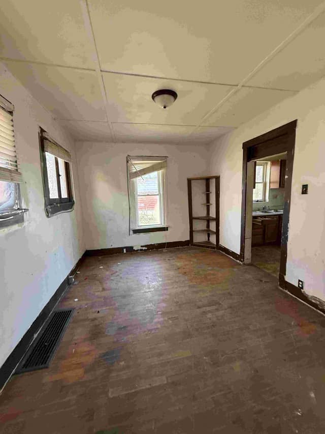 1908 N Union St photo 12