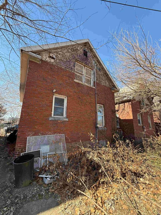 1908 N Union St photo 21