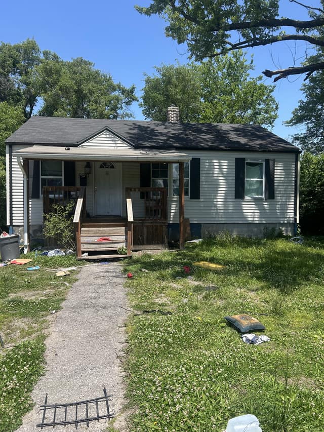 5527 Avon Pl photo 1