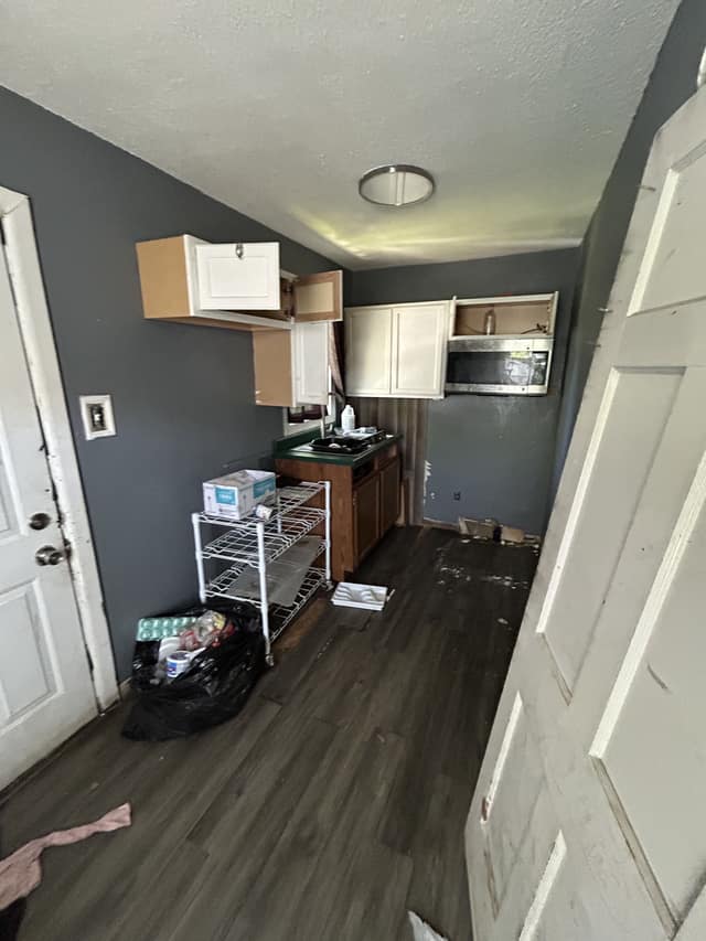 5527 Avon Pl photo 10