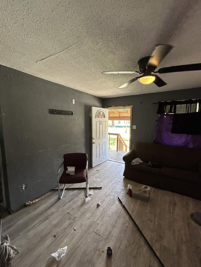 5527 Avon Pl photo 4