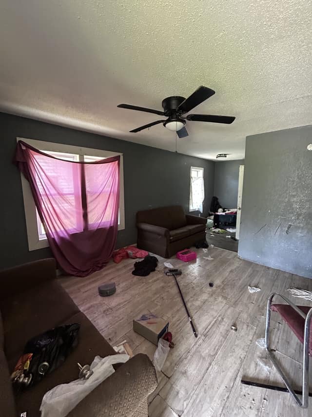 5527 Avon Pl photo 3