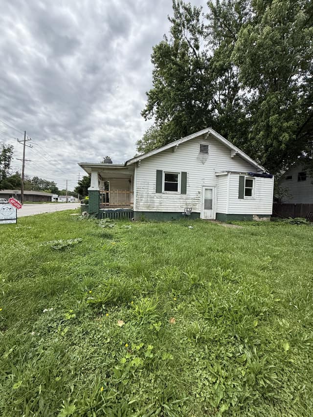 1105 S Jasper St photo 1