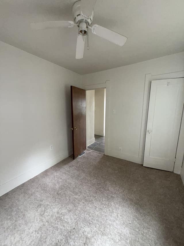 1105 S Jasper St photo 6