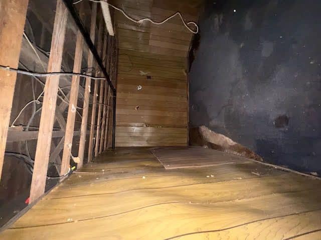 103 E Prairie photo 9