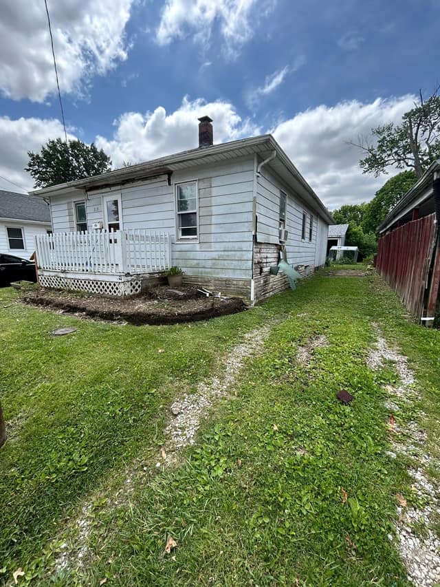 319 West Corbin St Bethalto IL 62,010 photo 2