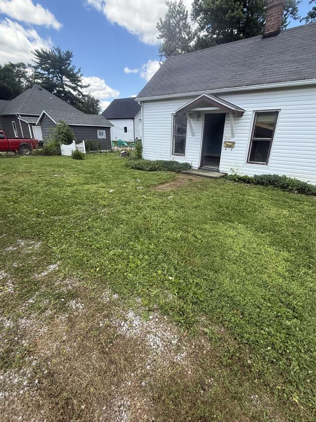 533 Higgins St Clinton IN 47842 photo 21