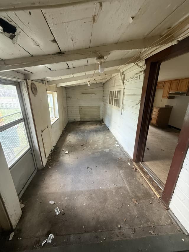 533 Higgins St Clinton IN 47842 photo 28