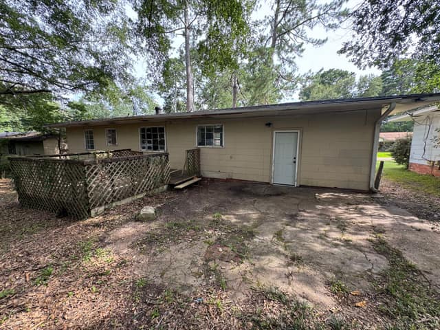 918 Stuart Street photo 7