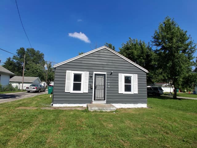 1180 N Summit Ave, Decatur IL 62522 photo 2
