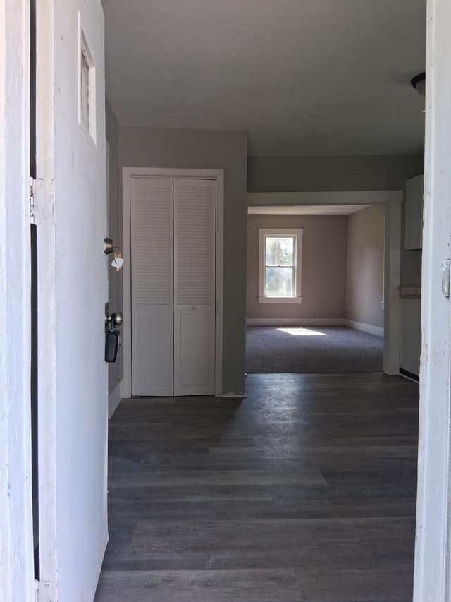 1180 N Summit Ave, Decatur IL 62522 photo 4