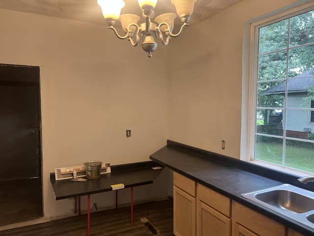 785 E Cantrell St Decatur IL 62521 photo 12