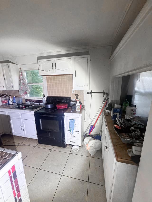 612 Neubert Ave Flint MI 48507 photo 10