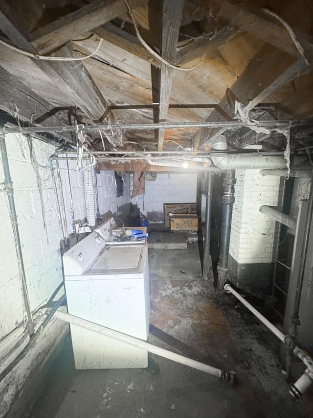 612 Neubert Ave Flint MI 48507 photo 18