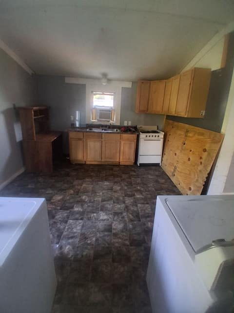 428 S. Central St. Benton IL 62,812 photo 6