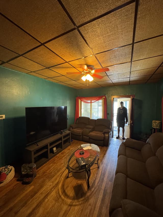 726 S 10th St. Saginaw MI 48601 photo 3