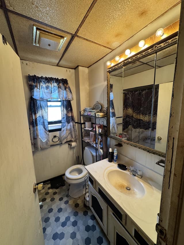 726 S 10th St. Saginaw MI 48601 photo 7