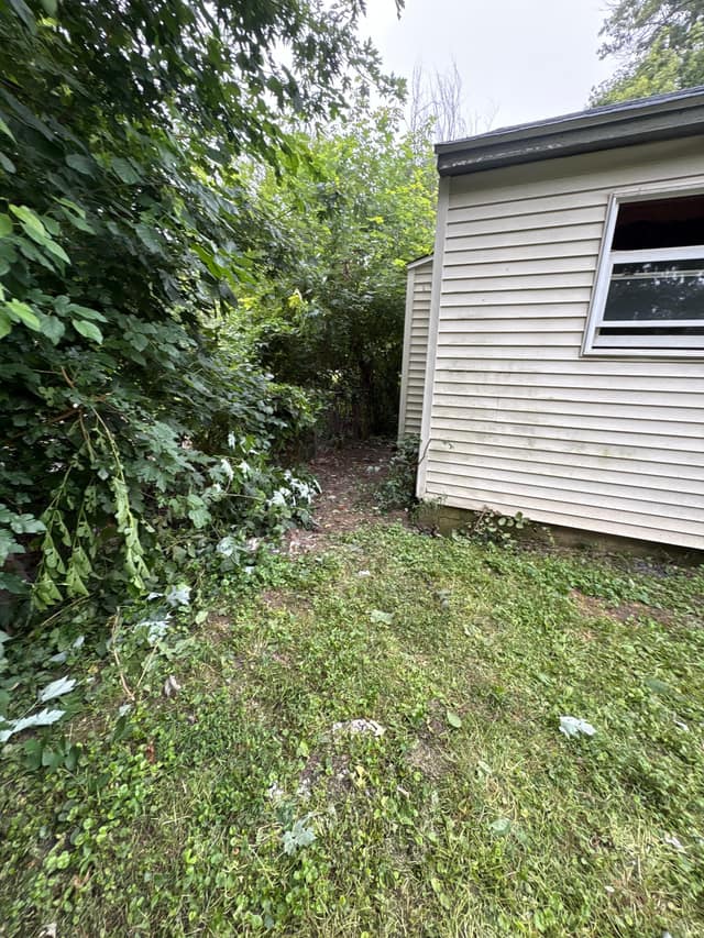 1923 N. Church St Decatur IL 62526 photo 11