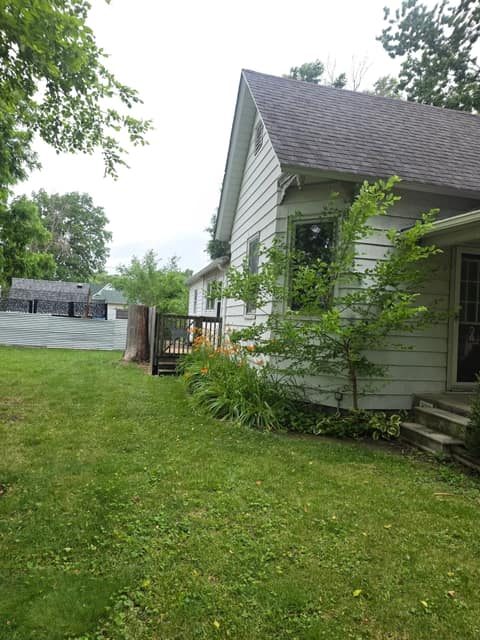809 S Don Ryan Street Hammond IL 61929 photo 2