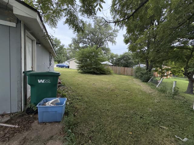 1060 water street Cahokia IL photo 22
