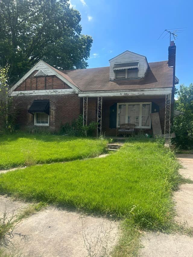 1068 Melvin Ave, Saint Louis MO 63137 photo 1