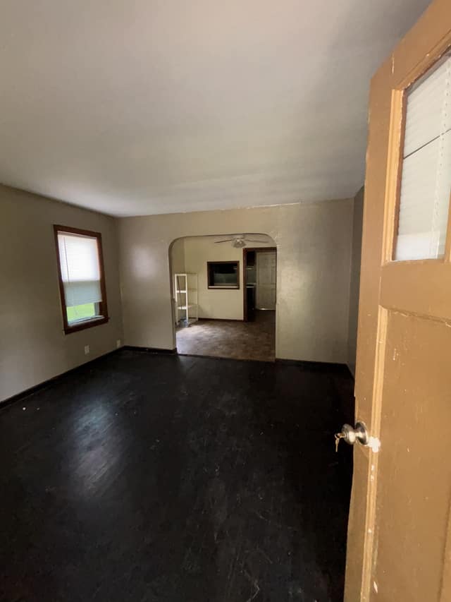2616 E Logan St Decatur IL photo 2