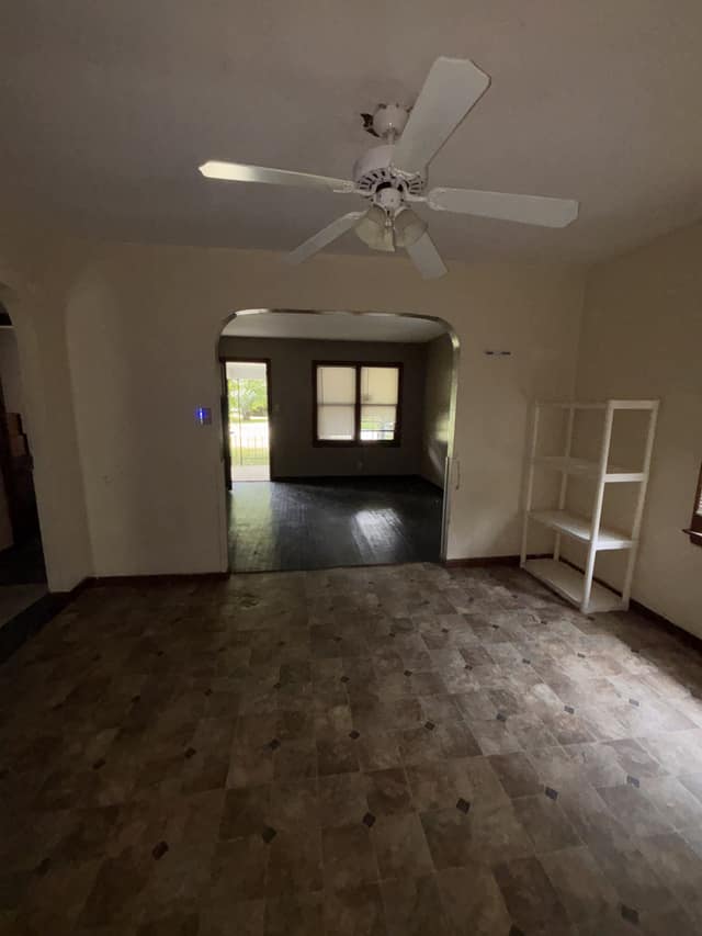 2616 E Logan St Decatur IL photo 9