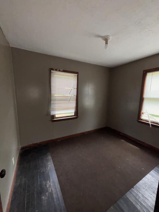 2616 E Logan St Decatur IL photo 12