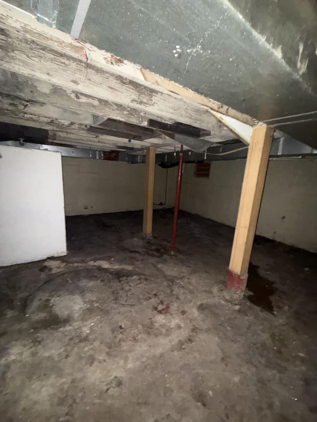 1553 E Walnut St Decatur IL 62526 photo 12