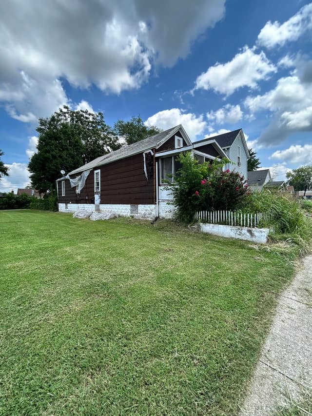 1532 5th street Madison IL photo 2