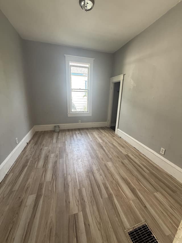 1828 E Main St Decatur IL 62,521 photo 6