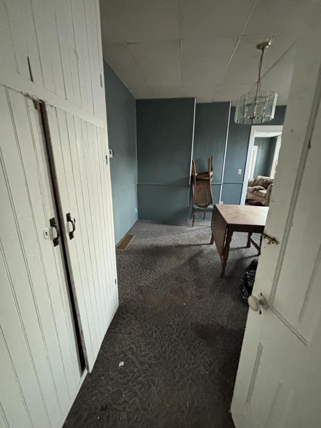 911 W Hurlburt St, Peoria, IL photo 16