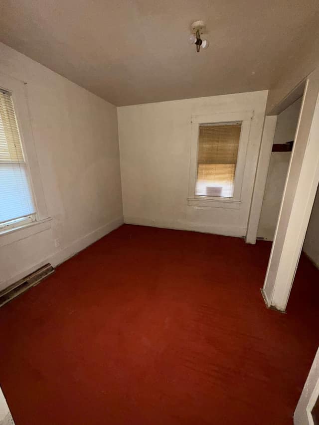 1652 E Hickory St Decatur, IL 62526 photo 6