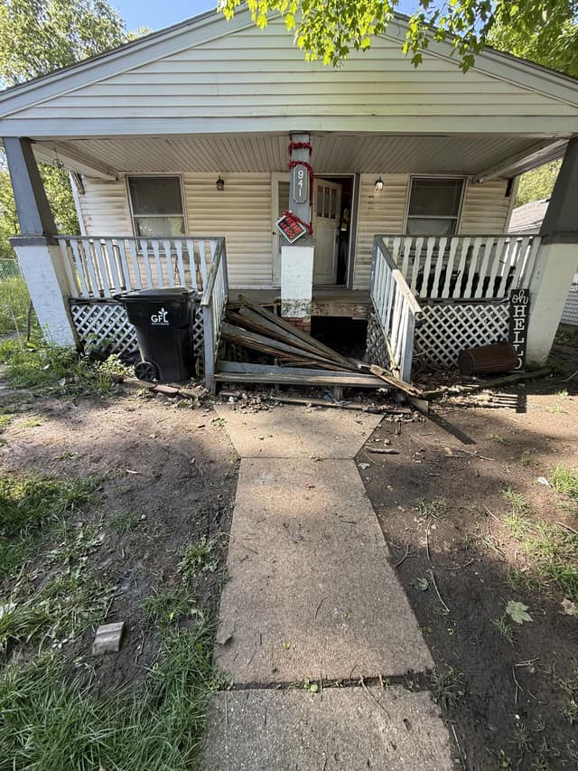 941 w Waggoner St, Decatur, IL: owner financed home, photo 3