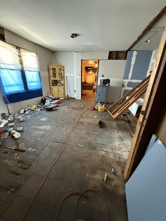 941 w Waggoner St, Decatur, IL: owner financed home, photo 30