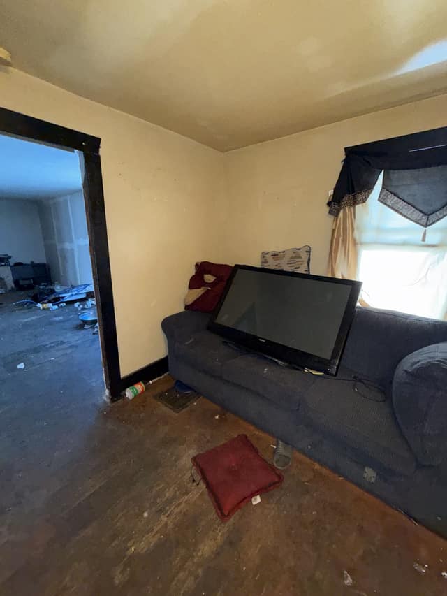 941 w Waggoner St, Decatur, IL: owner financed home, photo 37