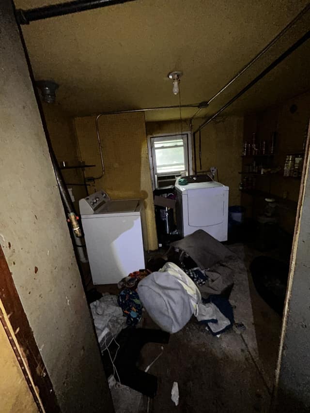 233 N 11th St, Belleville, IL: owner financed home, photo 37
