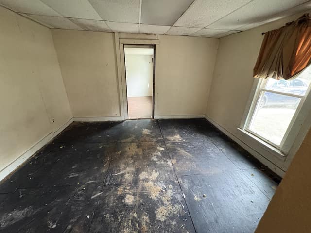 221 E Cherry St, Moweaqua, IL: owner financed home, photo 15