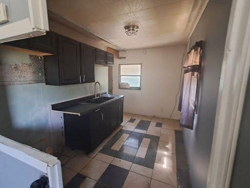 1750 N Jasper St , Decatur, IL: owner financed home, photo 9