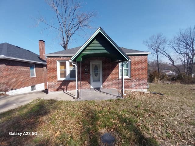 4519 June Avenue, St. Louis, MO: owner financed home, photo 1