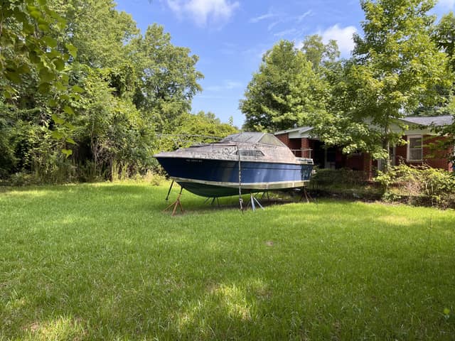 2000 Aycock Ave, New Bern, NC: owner financed home, photo 4