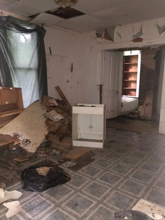 1103 E Prairie St, Dectaur, IL: owner financed home, photo 18