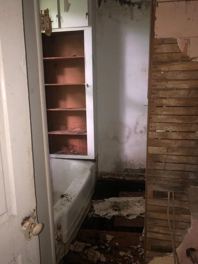 1103 E Prairie St, Dectaur, IL: owner financed home, photo 20