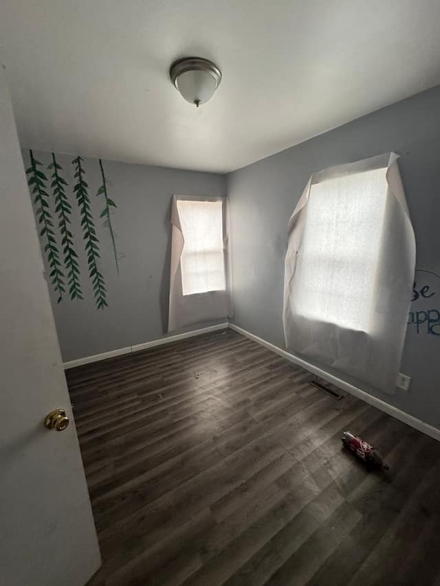 628 W Home Ave, Flint, MI: owner financed home, photo 9