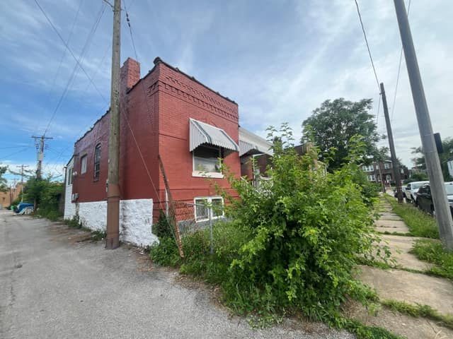 2810 Norwood Ave, St. Louis, MO: owner financed home, photo 2