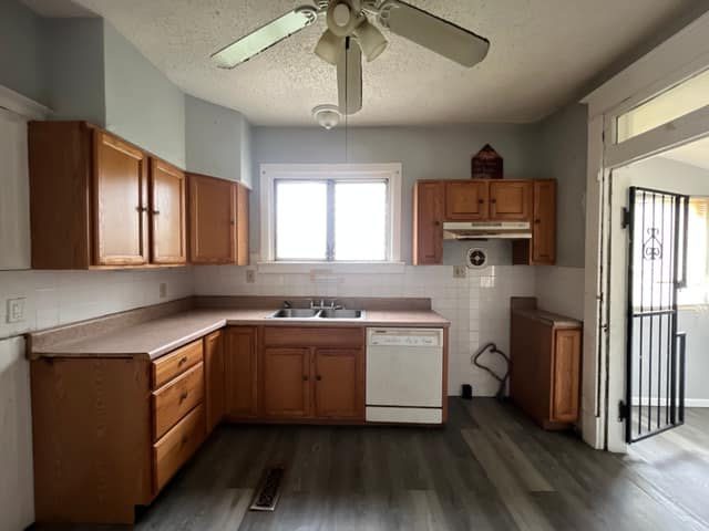 2810 Norwood Ave, St. Louis, MO: owner financed home, photo 18